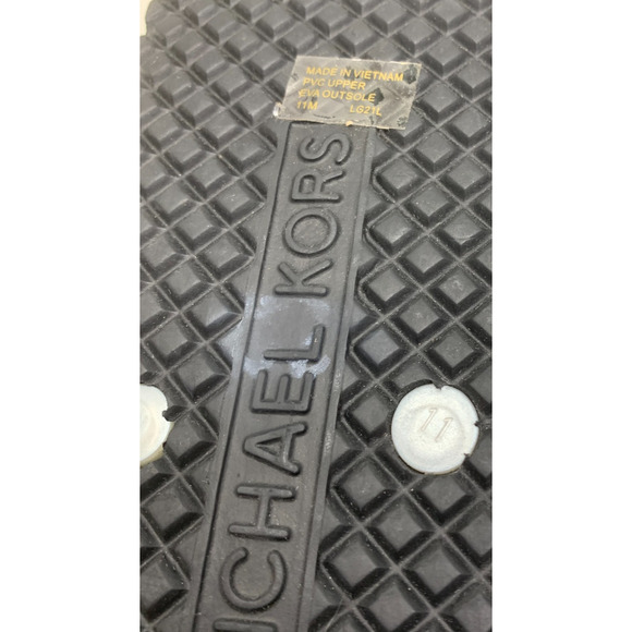 NEW Michael Kors Jet Set Sz 11 Black/Silver Logo PVC Flip Flops Thong Sandals - Picture 6 of 6